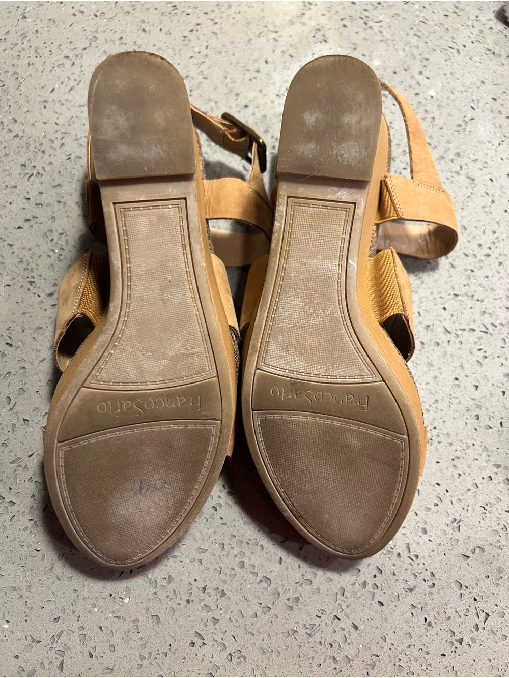 Franco Sarto Chestnut Tan Triple-Strap Wedge Sandals 8.5 - Picture 6 of 6
